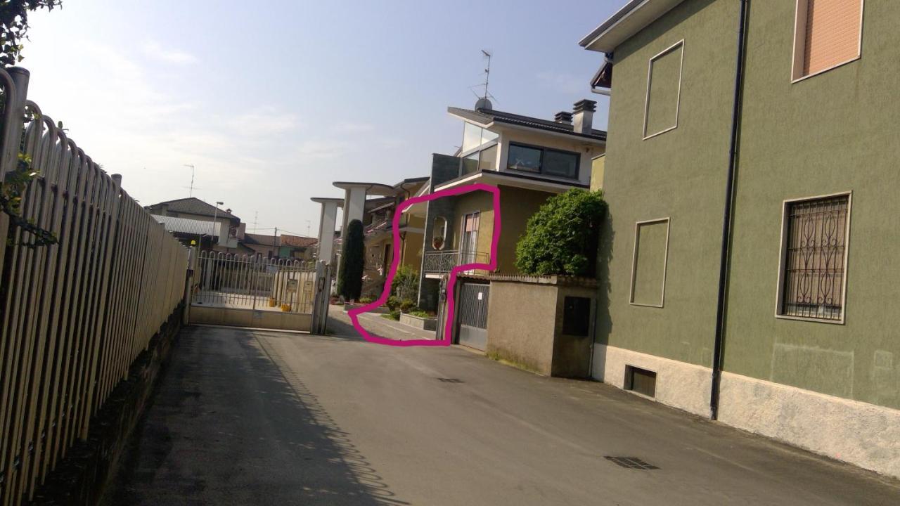 B&B Magenta Kültér fotó