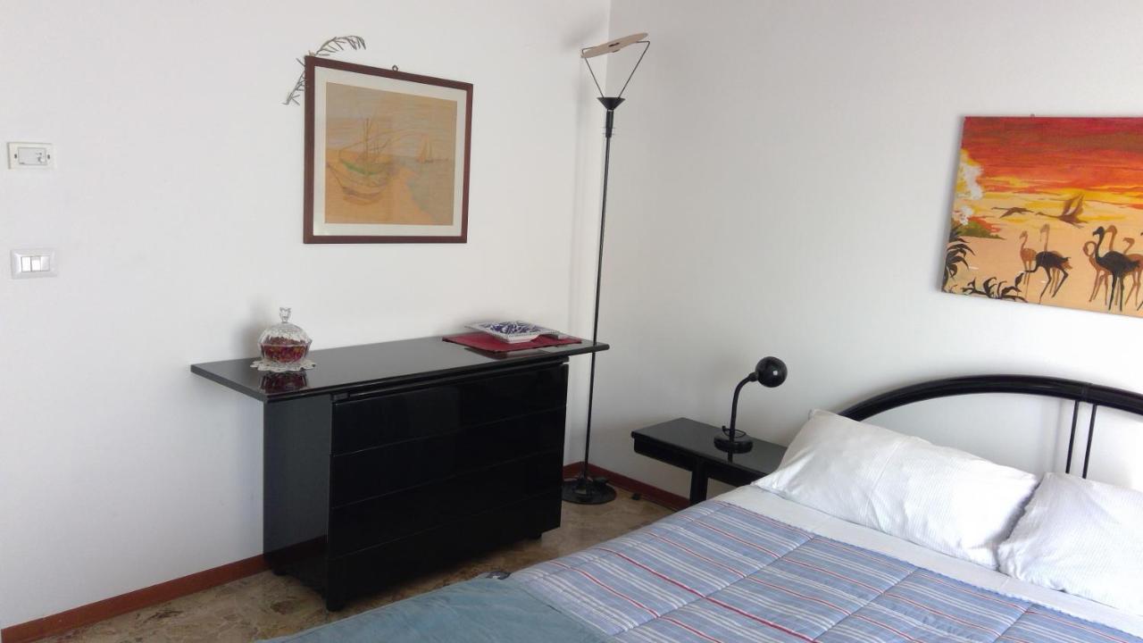 B&B Magenta Kültér fotó