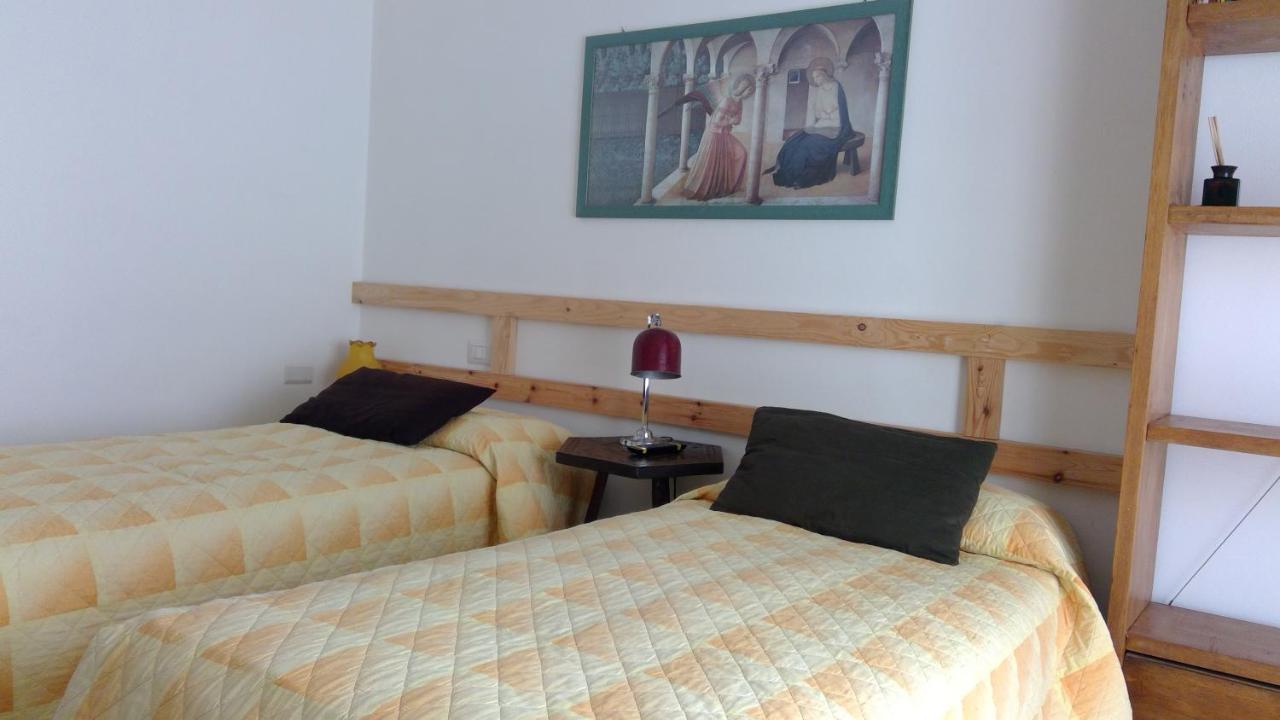 B&B Magenta Kültér fotó